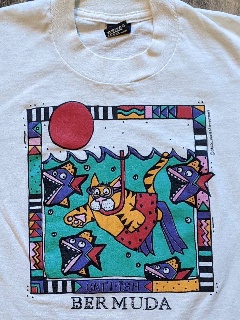 Vintage Bermuda Catfish Kids T-Shirt Graphic Tee Piranhas Cat Snorkeling